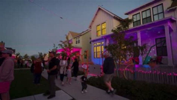 Daybreak residents turn their street into ‘Barbieland’ for Halloween