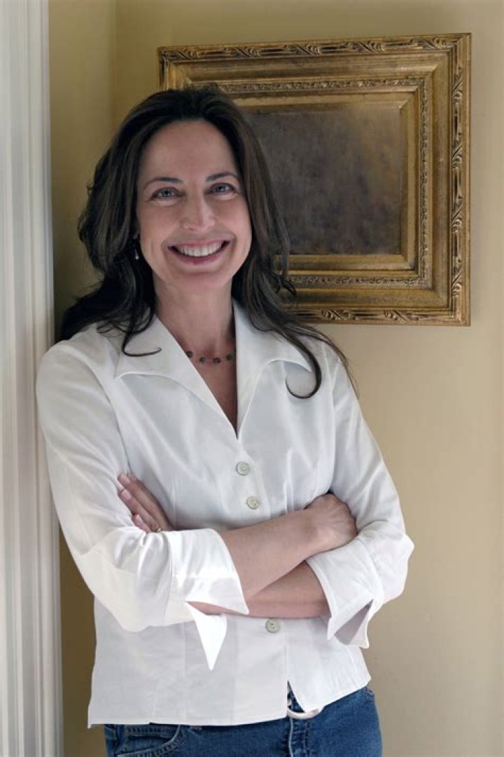 Debra Ponzek Net Worth: Culinary Mastery & $30M Success Story