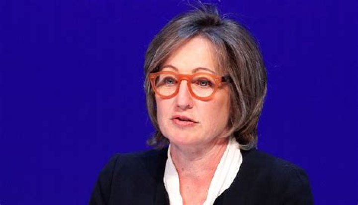 Dee Dee Myers Bio, Age, Height, Wife, Salary, Net Worth, CNBC