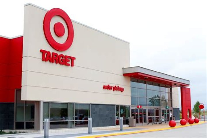 	Deerfield superstore on target to open July 23	