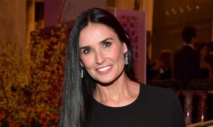 Demi Moore - Bio, Age, Net Worth, Height, Divorce, Nationality, Body Measurement, Career