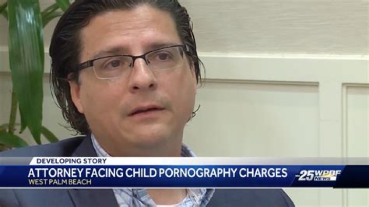 	Detectives found child porn on state worker’s phone. Lawyers say cops crossed the line.	