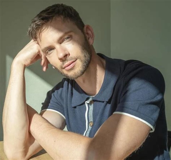 Devon Graye Biography