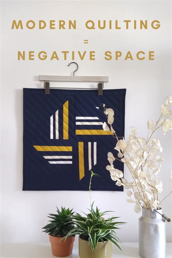 Discover The World Of Modern Quilting With Bonnie Stoll