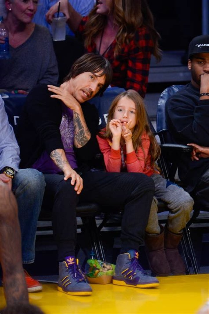 Discovering Everly Bear Kiedis: Age, Biography, And More