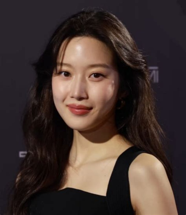 Discovering The Intriguing Facts About Moon Ga-young's Height And Weight