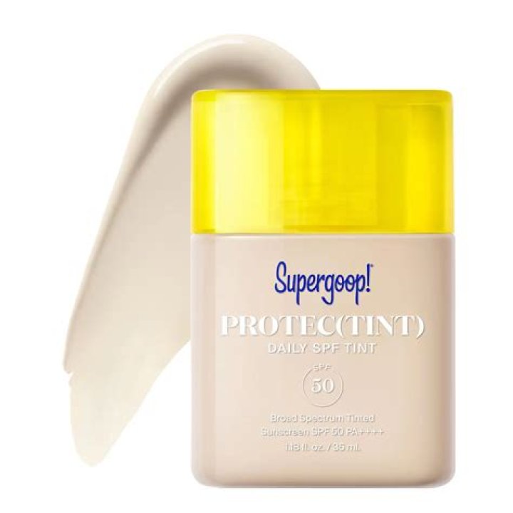 Discovering The Ultimate Tinted Moisturizer With SPF: Your Skin's New Best Friend