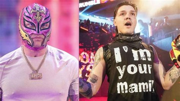 Do Rey and Dominik Mysterio get along in real-life?