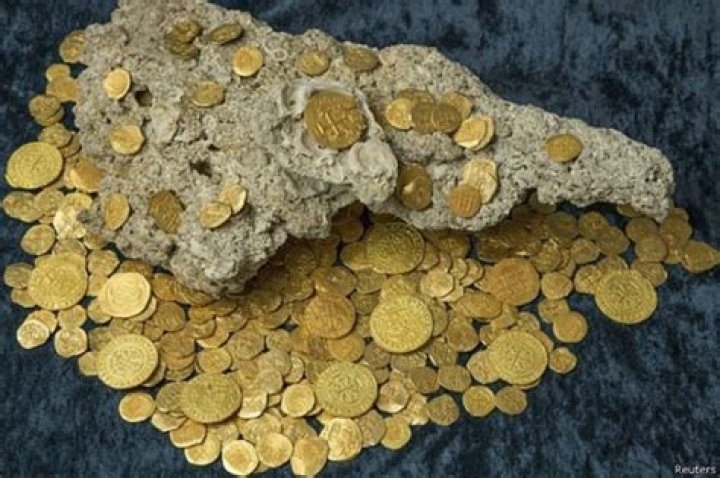 Do They Find Gold in 2022? They Found Two Treasure Pieces From the 19th Century!