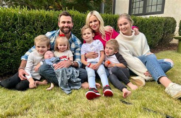 Does Emily Osment Have Any Children?