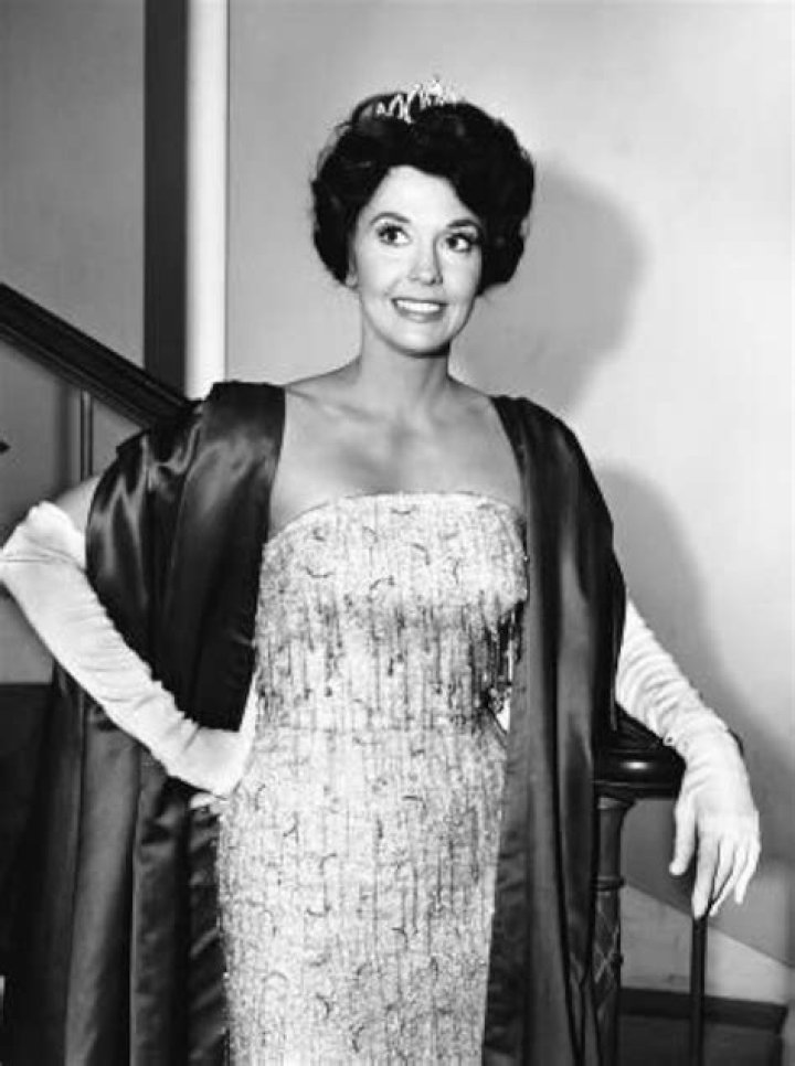 Donna Douglas Biography