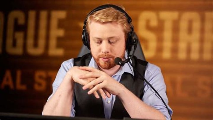 Dota caster TobiWan responds to accusations of sexual assault