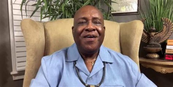 Dr Ray Hagins Net Worth | Bio, Family, Address, Career