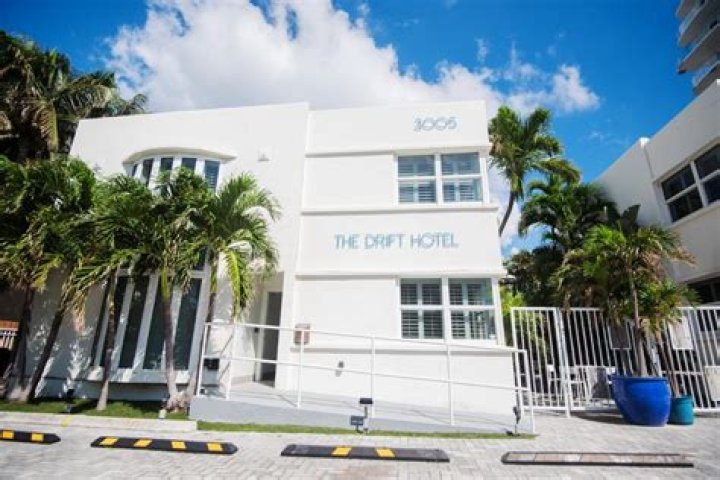 	Drift Hotel in Fort Lauderdale sells for $3.3 million	