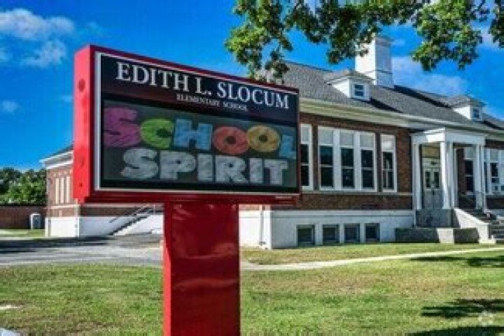 Edith L Slocum Elementary School - Ronkonkoma