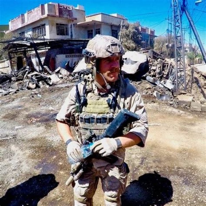 Elite US Navy Seal Edward Gallagher facing war crimes charges for killings in Iraq