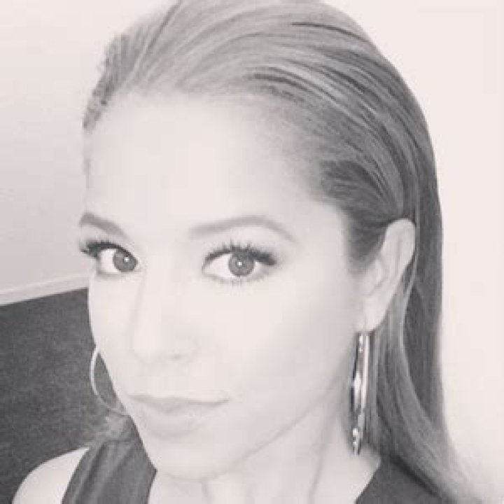 Elva Saray edad age, biografía, Wikipedia, esposo husband :: Telemundo