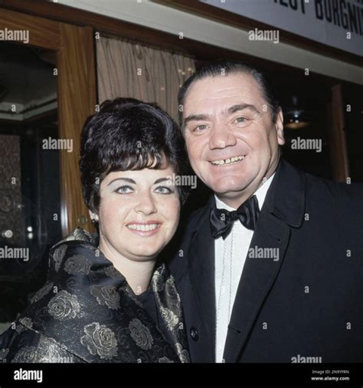 Ernest Borgnine's Spouse: A Journey Through Love And Life