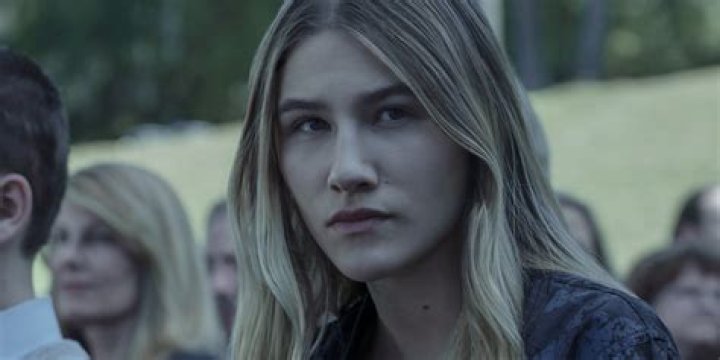 Everything You Need To Know About ‘Ozark’ Star Sofia Hublitz