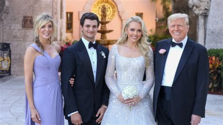 Exploring Barron Trump's Girlfriend Picture: A Glimpse Into His Personal Life