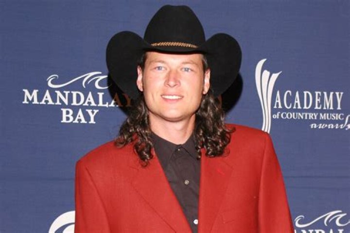 Exploring Blake Shelton's Old Pictures: A Journey Through Time