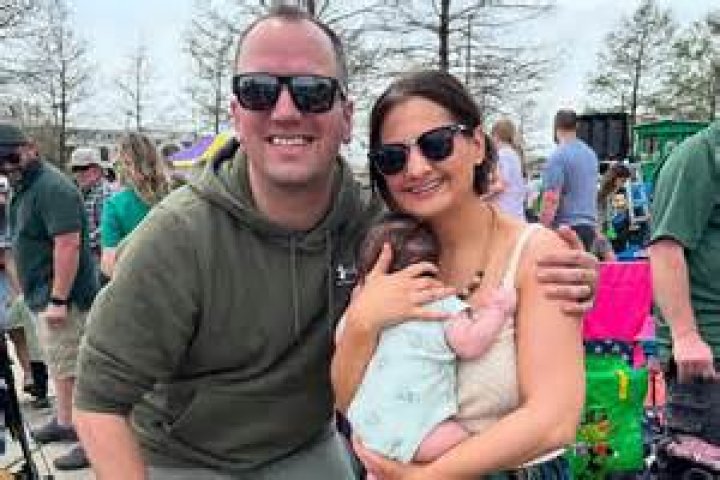 Exploring Gypsy Rose Blanchard's Mom: A Deep Dive Into Photos And Their Stories