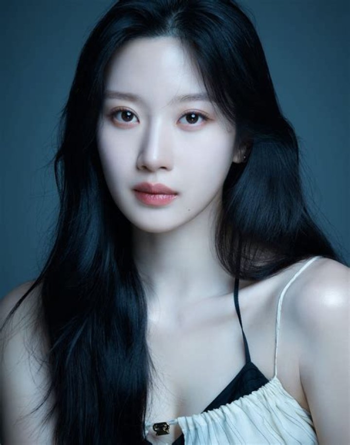 Exploring Moon Ga Young's Net Worth: The Rising Star Of K-Dramas