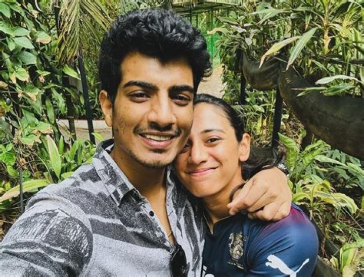 Exploring The Enigmatic Smriti Mandhana Relationship