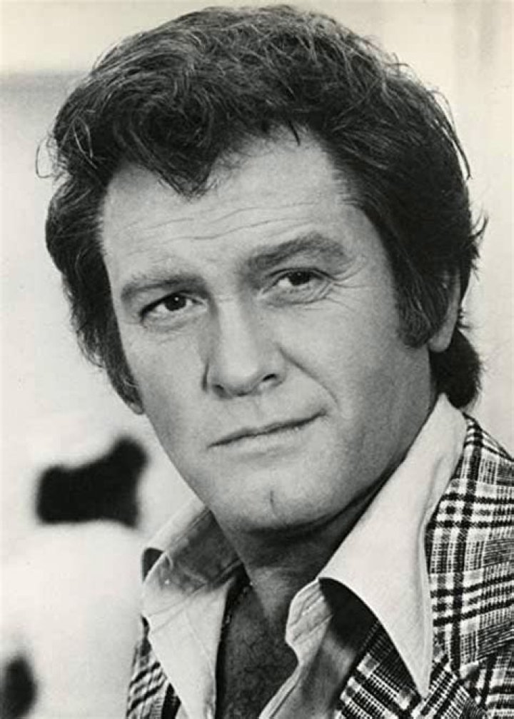Exploring The Life And Sexuality Of Earl Holliman