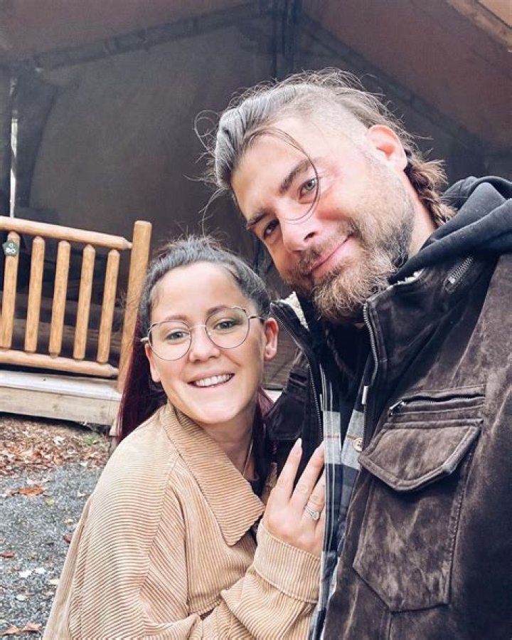 Exploring The Love Life Of Jenelle Evans: A Look At Her Boyfriends