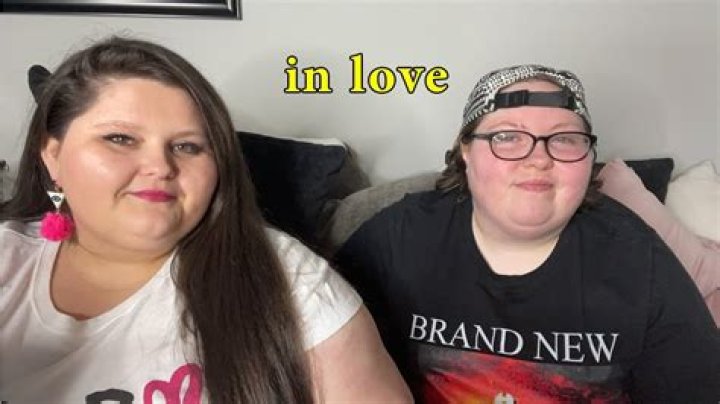Exploring The Relationship Of Amberlynn Reid And Her Girlfriend