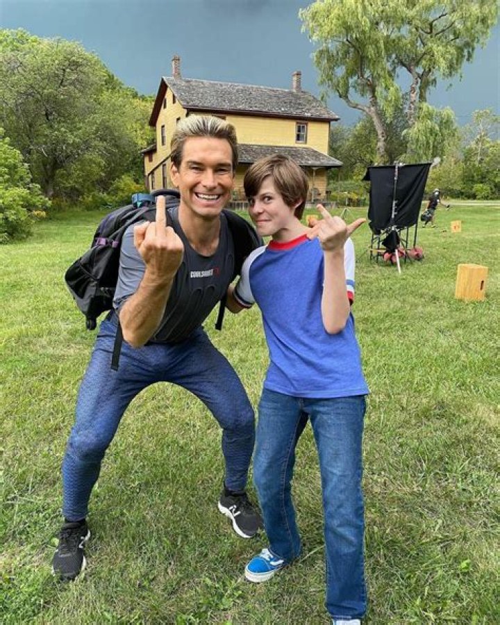 Exploring The Siblings Of Antony Starr: A Deep Dive Into Family And Background
