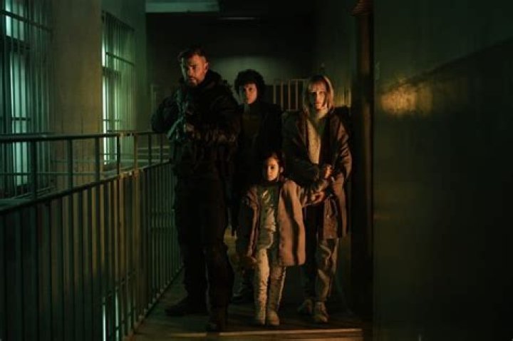 Extraction 2 cast: All actors & characters