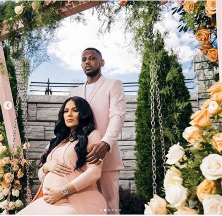 FABOLOUS AND EMILY B CELEBRATE AT THEIR ‘BABY IN BLOOM’ BABY SHOWER