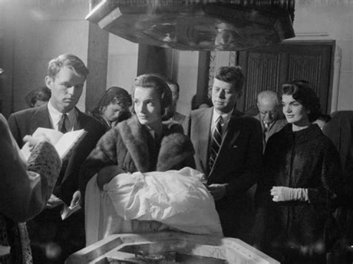 Family tragedies and nuns' bad habits