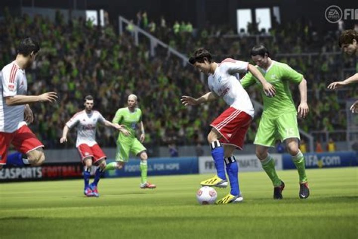 FIFA 14 on 3DS features 'no updates to gameplay or game modes' (update)