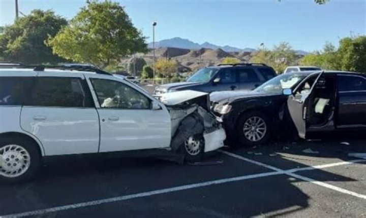 Fight ends in crash, shots fired at Bullhead City Lowe's parking lot