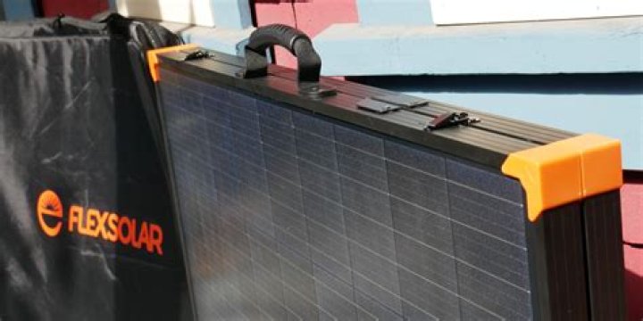 FlexSolar 200W Briefcase Solar Panel Review: Power for Your Batteries