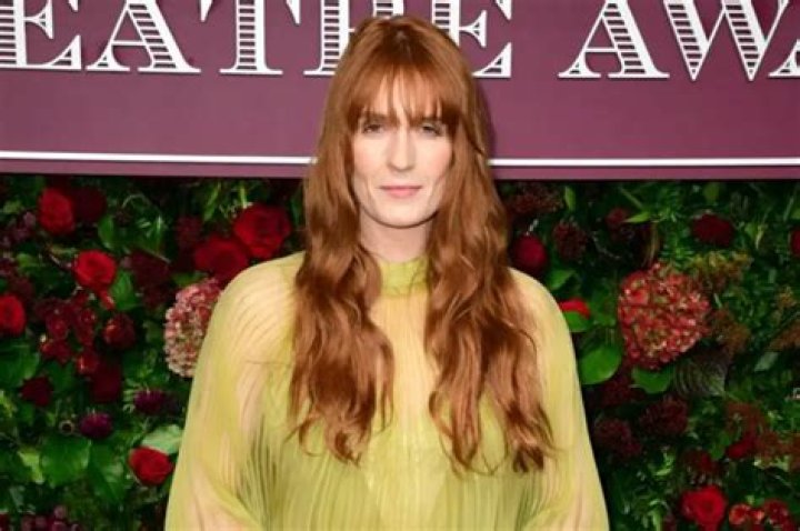 Florence Welch: Wiki, Bio, Age, Height, Family, Husband, Singer, Net Worth