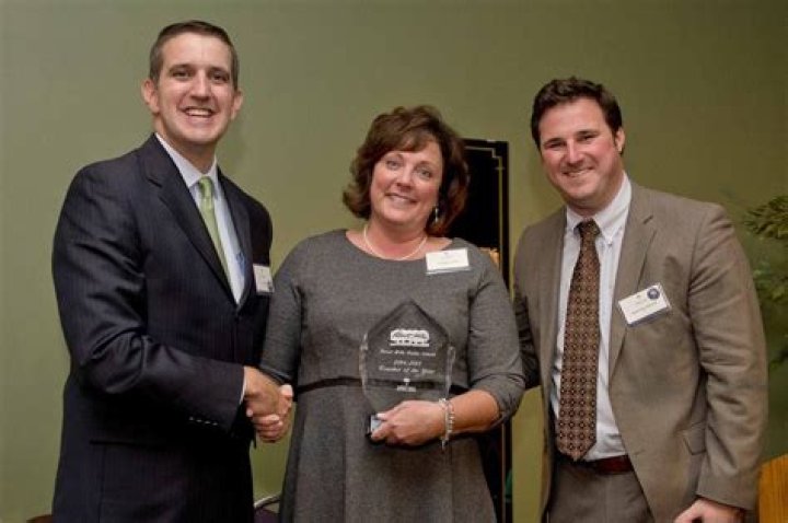 	FOREST HILLS TEACHER ‘GIVES 110 PERCENT’	
