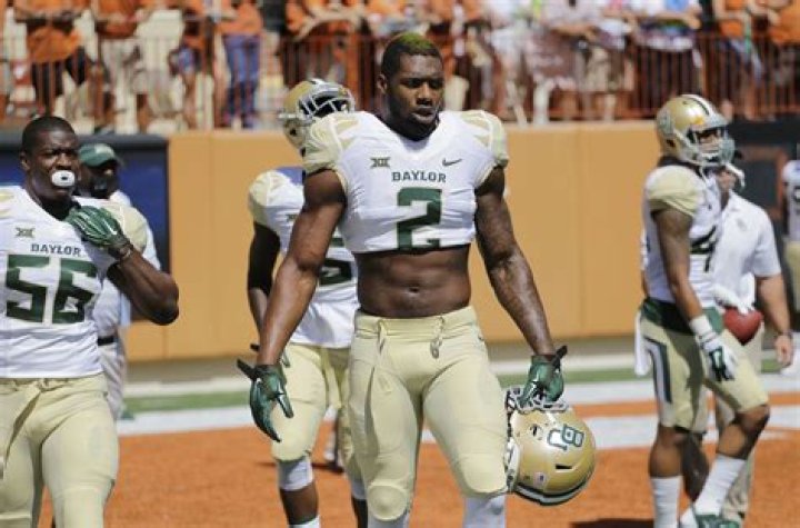 	Former Baylor football player Shawn Oakman workout in Davie | PHOTOS	