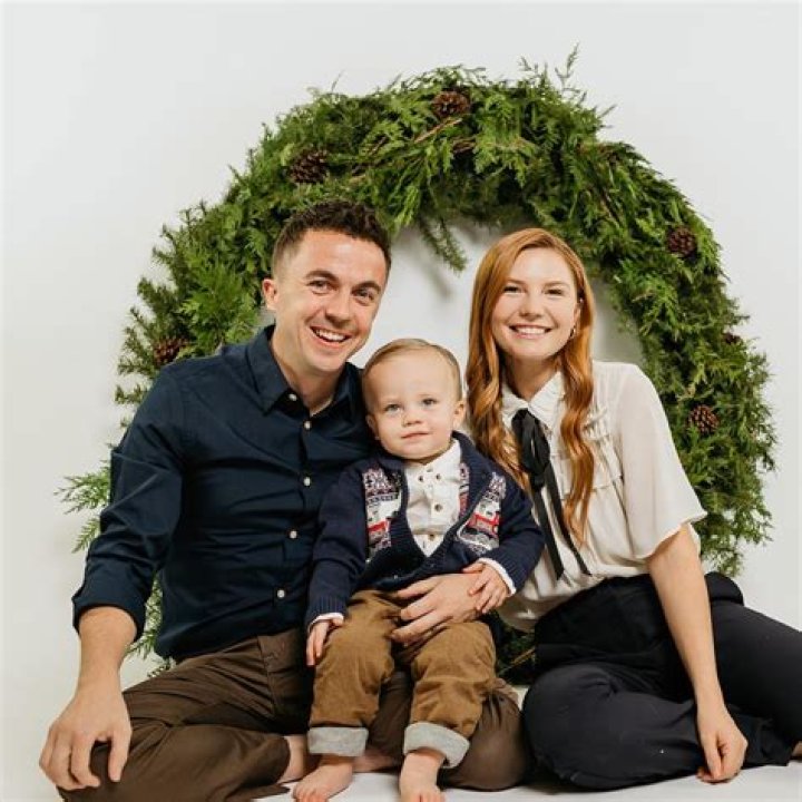 Frankie Muniz: How Many Kids Does He Have?