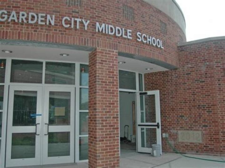 Garden City Middle School - Garden City