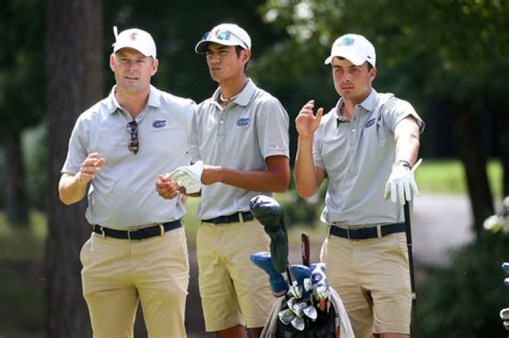 	Gators deliver first SEC title in men’s golf since 2011 for coach JC Deacon	