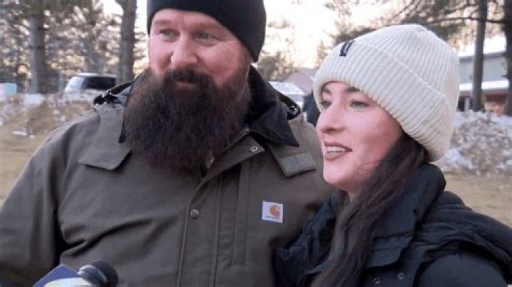 Gobbler's Knob sees one of the largest midweek crowds in event history, multiple weddings