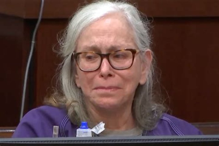	GRANDMA IN MURDER PLOT TO BE FREED	