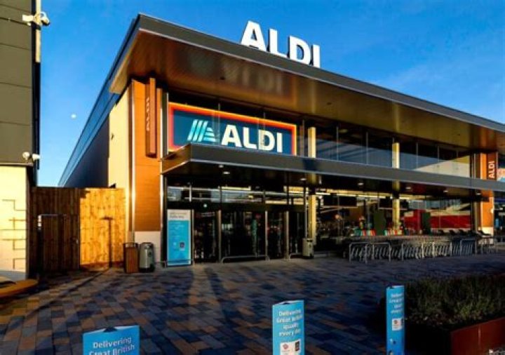 	Grocer Aldi opens first store in Palm Beach County	