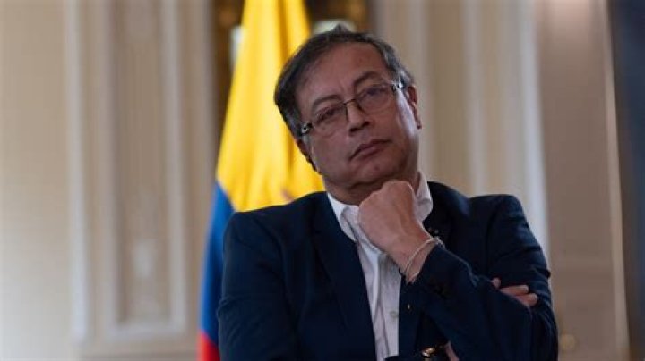 Gustavo Petro Bio, Age, Height, Wife, Salary, Net Worth, Colombia