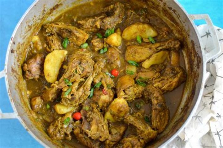 	GUYANESE CHICKEN CURRY	