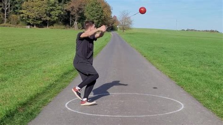 Hammerwerfen mit Schlagsahne - Wissenswertes über den… – 11FREUNDE